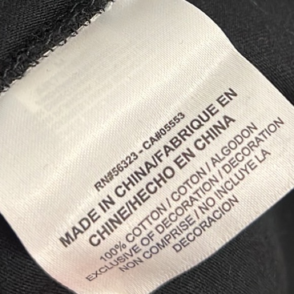 Michael Jordan #23 Chicago Bulls Basketball Jumpman Logo Black Tshirt Tee Men’s - Picture 5 of 5